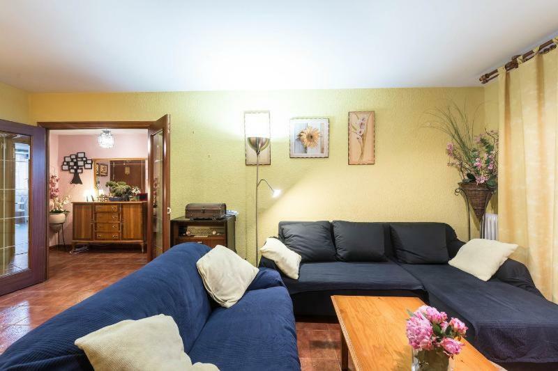 Апартаменты Vivienda Familiar Con Jardin Junto A Ifema Мадрид Экстерьер фото