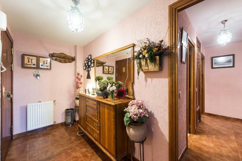 Апартаменты Vivienda Familiar Con Jardin Junto A Ifema Мадрид Экстерьер фото