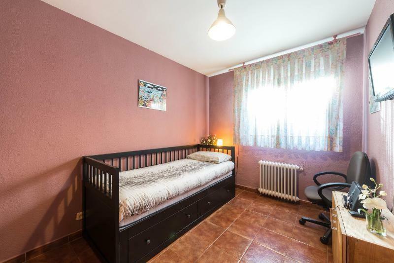 Апартаменты Vivienda Familiar Con Jardin Junto A Ifema Мадрид Экстерьер фото