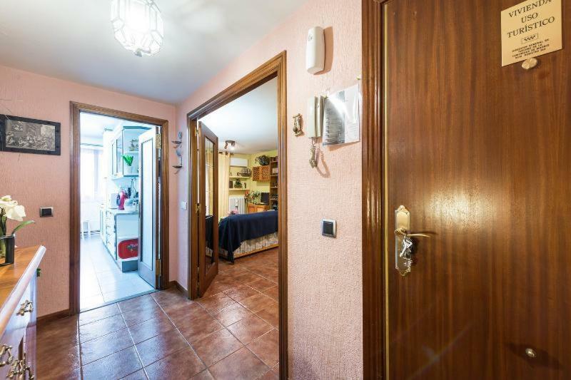 Апартаменты Vivienda Familiar Con Jardin Junto A Ifema Мадрид Экстерьер фото